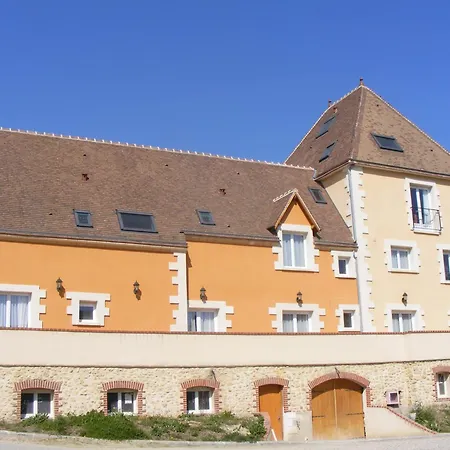 Apartahotel Les Golf - Self-catering Belleme