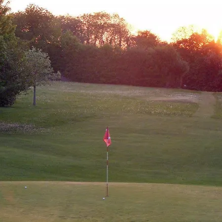 Les Golf - Self-catering Appart hôtel 3*